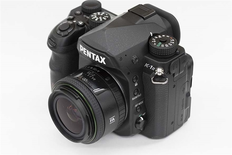 PENTAX K-1 + HD PENTAX-FA 35mmF2 本体