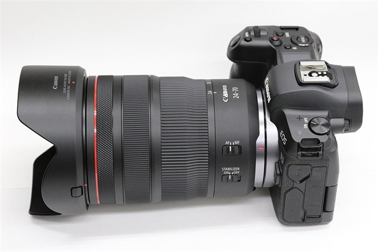 Canon (キヤノン) RF24-70mm F2.8 L IS USM  + EOS R サイドカット