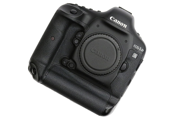 Canon EOS1DX 本体写真①
