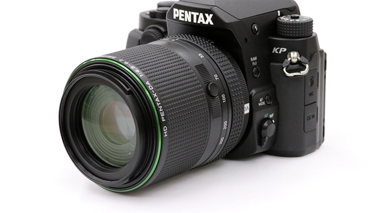 PENTAX KP + HD PENTAX-DA 55-300mmF4.5-6.3ED PLM WR RE 正面画像