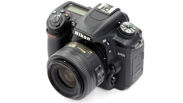 カメラ レンズ(単焦点) Nikon(ニコン) AF-S DX NIKKOR 35mm f/1.8G 実写レビュー｜ デジタル 