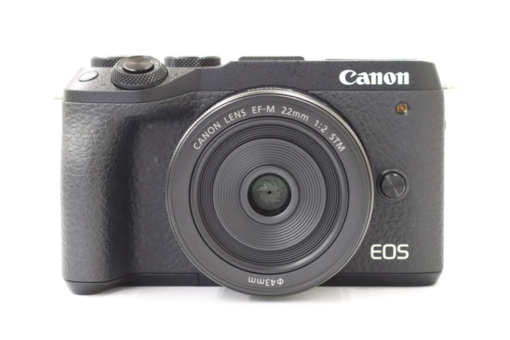 Canon 単焦点広角レンズ　EFM 22mm f/2 STM
