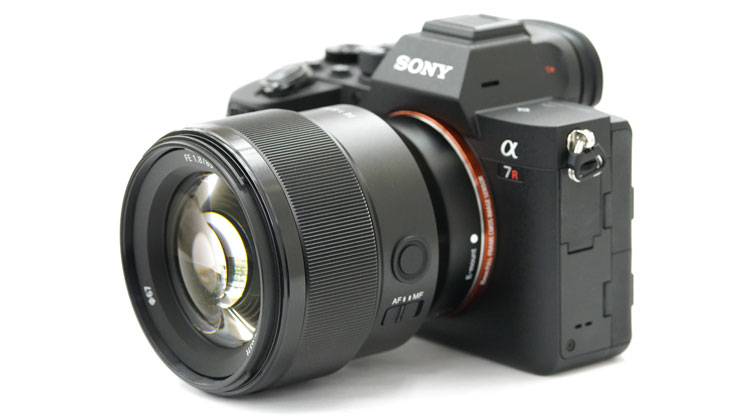 免税 店 安い SONY デジタル一眼カメラ Eマウント用レンズ FE 85F1.8 レンズ(単焦点) DAINIKLUMBINI