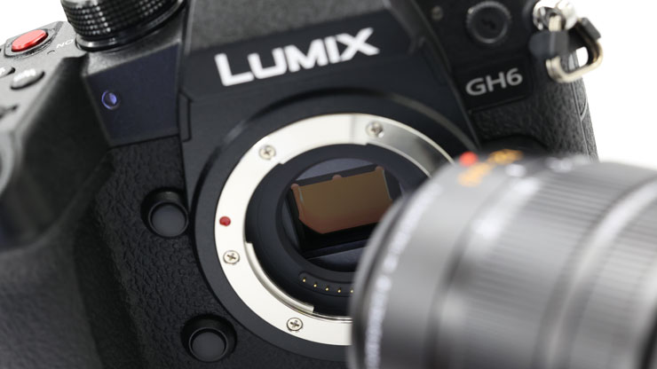 Panasonic（パナソニック）LUMIX GH6 センサー、レンズ装着イメージ