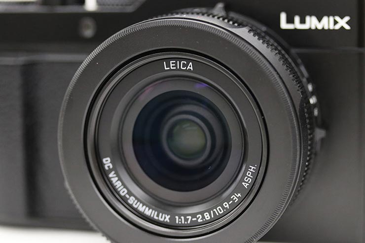 Panasonic LX100 IIのレンズ部分の画像