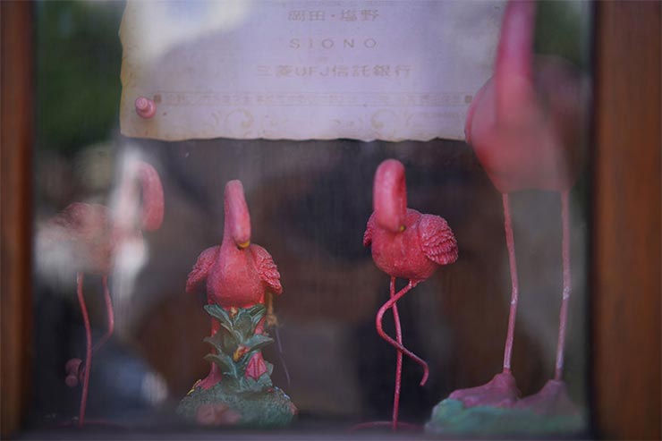 SONY α7RIIIとSAMYANG AF 45mm F1.8 FEを組み合わせて撮影した置物の画像