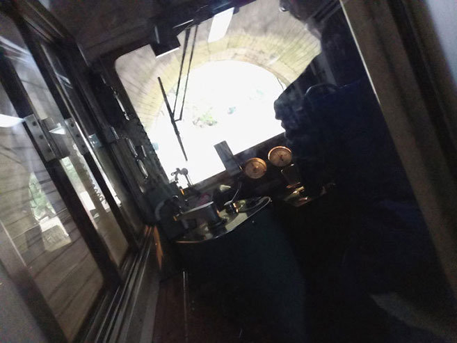南アルプスあぷとライン運転席から見た画像