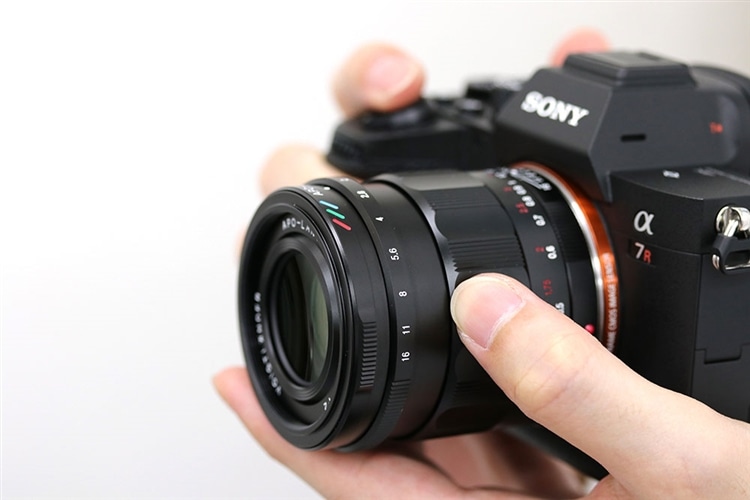 Voigtlander (フォクトレンダー) APO-LANTHAR 50mm F2 Aspherical フォーカスリング動作