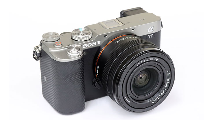 SONY α7C 正面画像