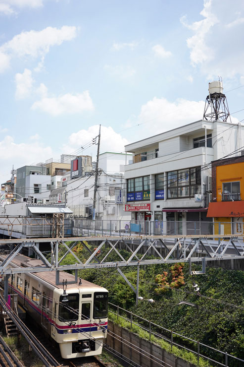 Sonnar T* FE 35mm F2.8 ZA 作例：電車