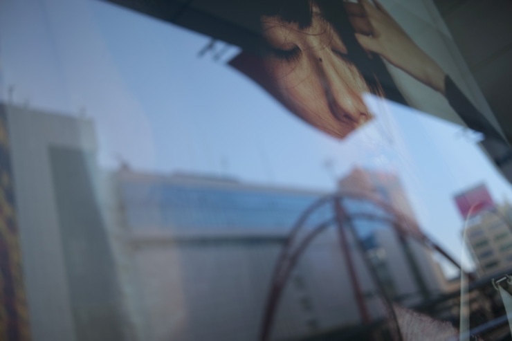 Panasonic LUMIX S 35mm F1.8 作例：ショウウィンドウ