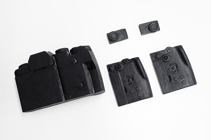 OM-1のボディ背面のモックアップ画像
