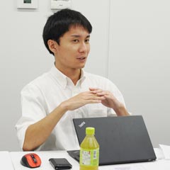 東アジア地区統括　国内営業　酒井秀太氏（フジヤカメラ担当）イメージ