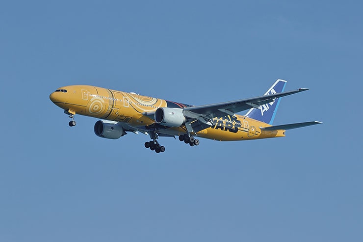 被写体検出「乗り物優先」・RF100-500mm F4.5-7.1 L IS USMで撮影した飛行機の画像