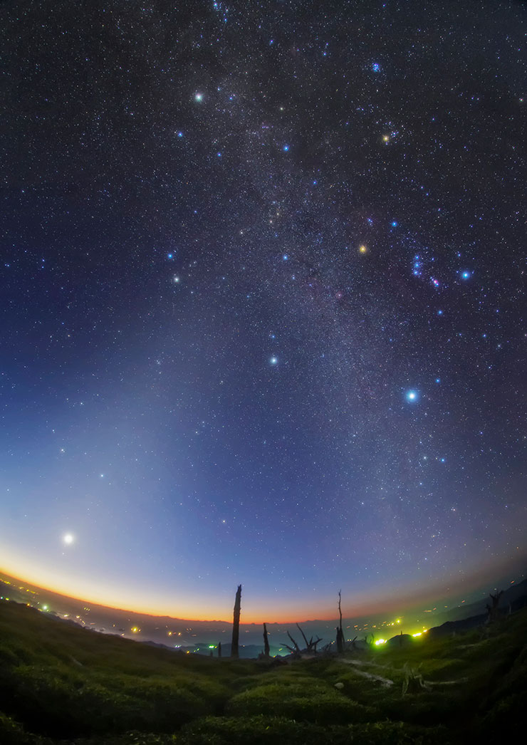 Canon EOS 6D天体改造・EF8-15mm F4 L Fisheyeで撮影した幻想的な星空の画像