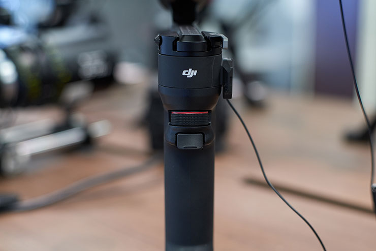 パン軸とグリップ部の画像