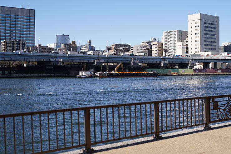 50mmF1.4 DG HSM | Art+MC-11 絞りF2.8で撮影した川の画像