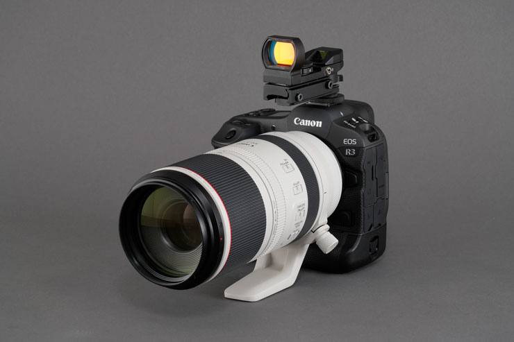 EOS R3の本体画像