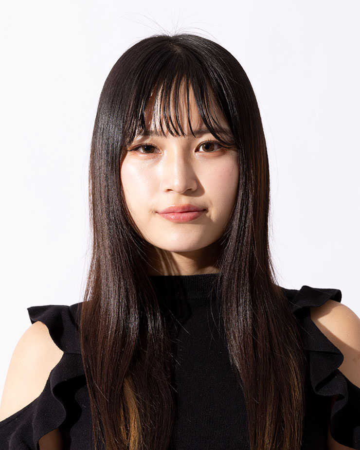 直当て・直射・リフレクター有りで撮影した女性の画像