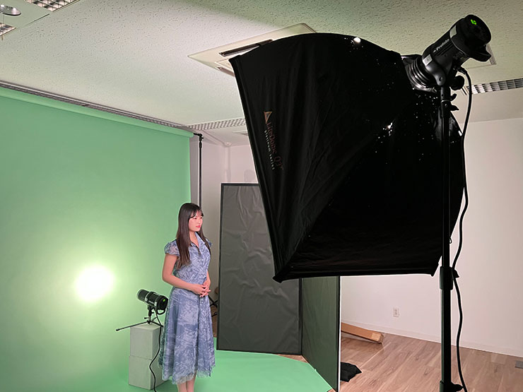 Profoto D1 500 Air、PHOTOFLEX Lite Dome Q3 9TM（platinum series） 、Profoto D1 ハニカムグリッド No.5 100mmでの撮影風景