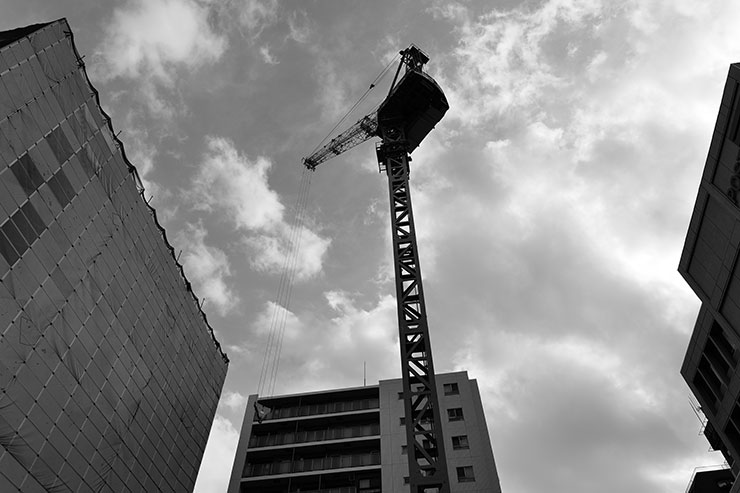 Leica VARIO-ELMARIT SL f2.8/24-70mm ASPH.・24mmで撮影した工事現場の画像