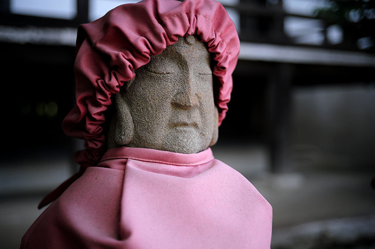 FUJIFILM  X-E4・Voigtlander ULTRON27mm F2 X-mountで撮影したお地蔵様の画像