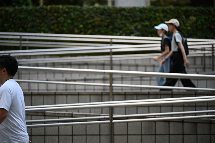 Nikon（ニコン）Z 7Ⅱ・NIKKOR Z 70-180mm f/2.8 作例：歩行者