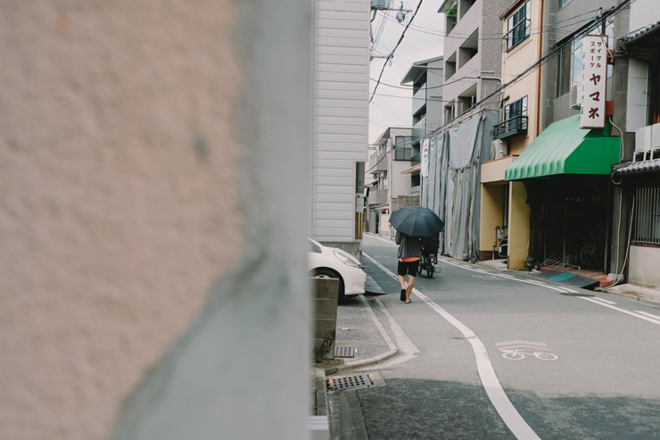 X-T5・SIGMA 23mm F1.4 DC DNで撮影した商店の画像