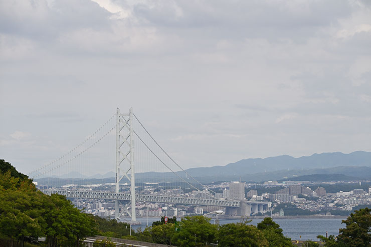 Nikon NIKKOR Z 180-600mm f/5.6-6.3 VR望遠側作例（明石海峡大橋）