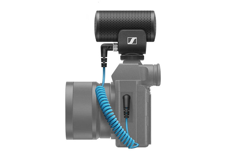 コンパクトなカメラオンマイクSENNHEISER MKE 200