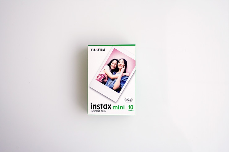 instax miniのフイルムの画像