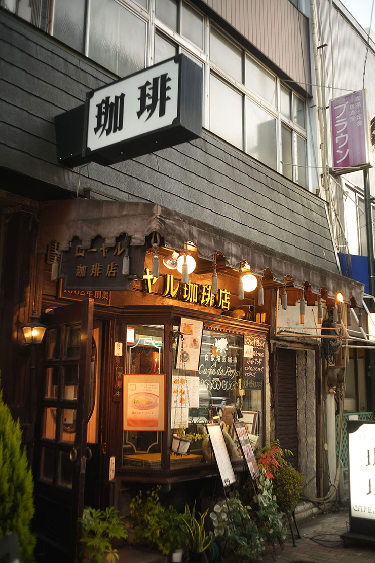 SONY α7C II 作例：喫茶店