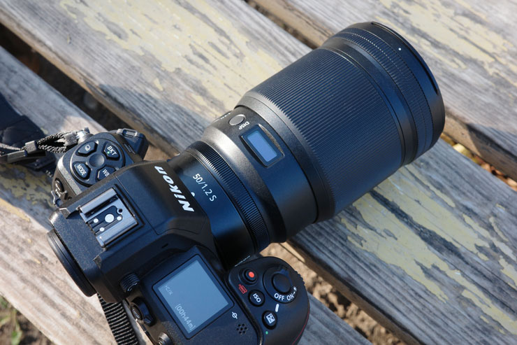 Nikon Z 8本体上面