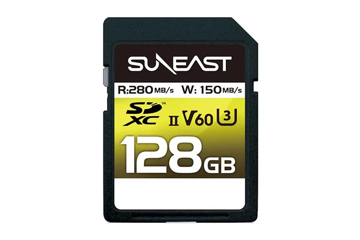 SUNEAST ULTIMATE PRO SDXC 128GB UHS-II カード V60の画像
