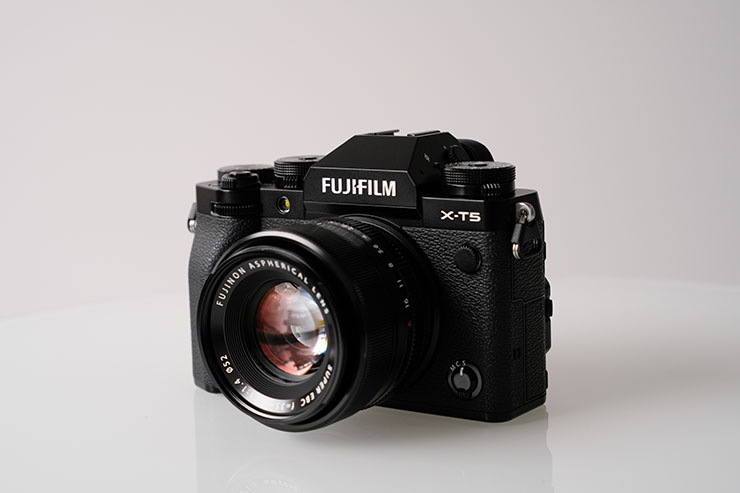 FUJIFILM フジノンレンズ XF35mm F1.4 R 実写レビューキービジュアル