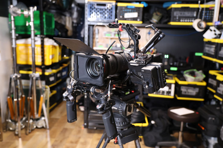 スタジオ撮影三脚設置例