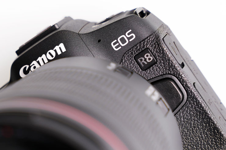 Canon EOS R8 実写レビューキービジュアル