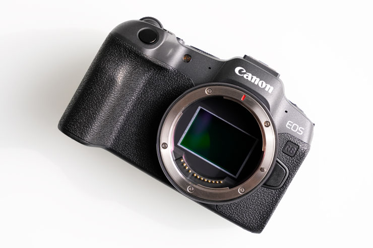 Canon EOS R8 本体9