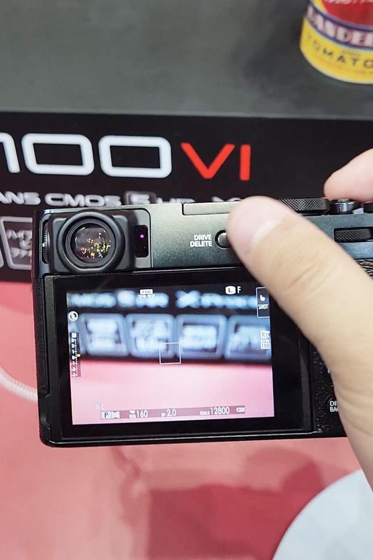 DRIVE/DELETEボタン