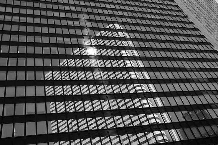 富士フイルム X100VI 作例：ビル