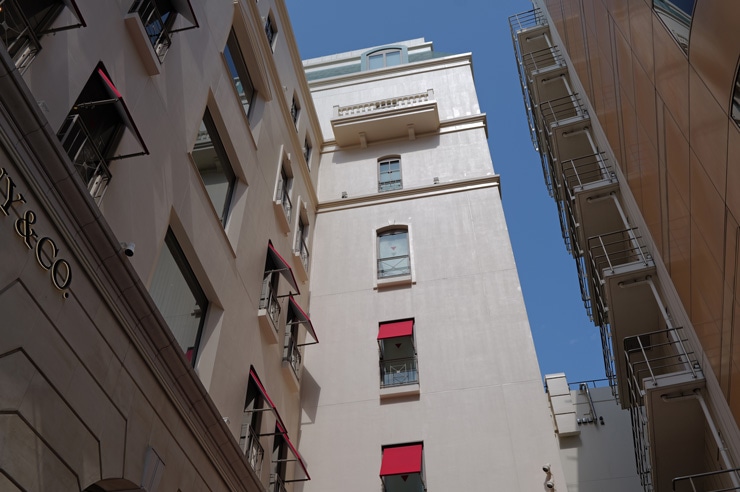 Leica SL3 作例・白い建物