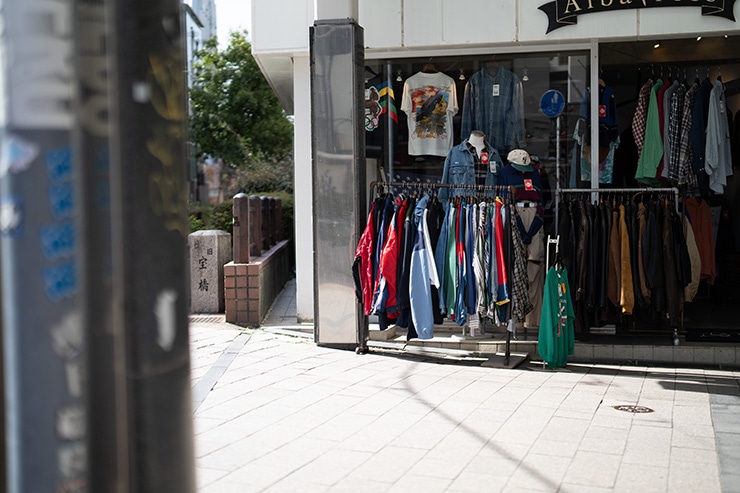 SIGMA 50mm F1.2 DG DN | Art の作例：街中