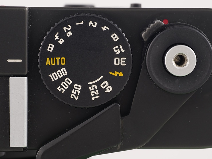 Leica M7 本体：上部から見たシャッターダイヤル