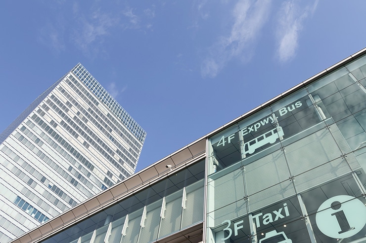 SIGMA 18-50mm F2.8 DC DN｜Contemporary キヤノンRF 作例：ビル