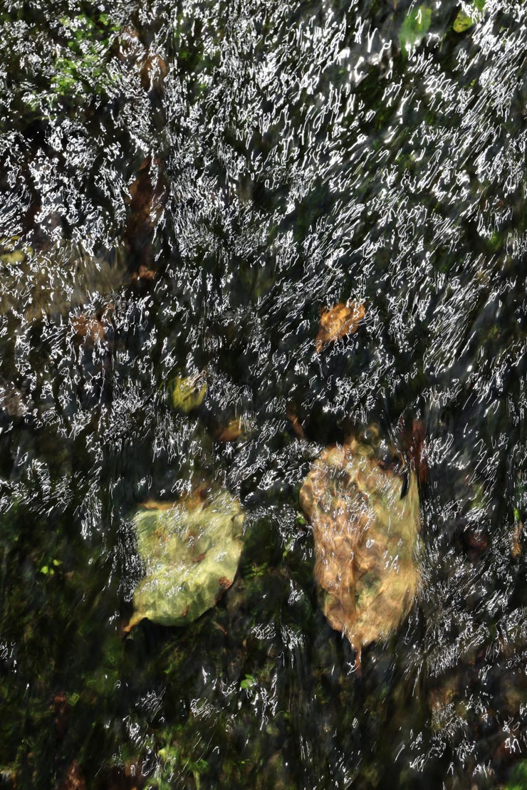 Canon RF28-70mm F2.8 IS STM 作例：水流の模様