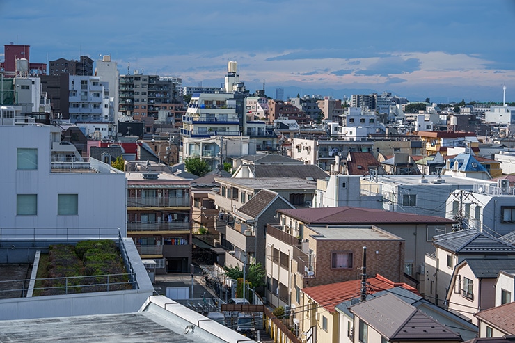 SONY FE 85mm F1.4 GM II 作例：F11で撮影した街の風景