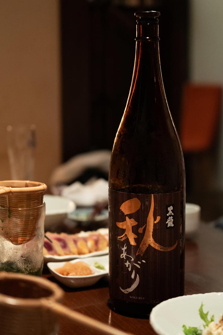 Leica Q3 43 作例：飲み屋でのテーブルフォト