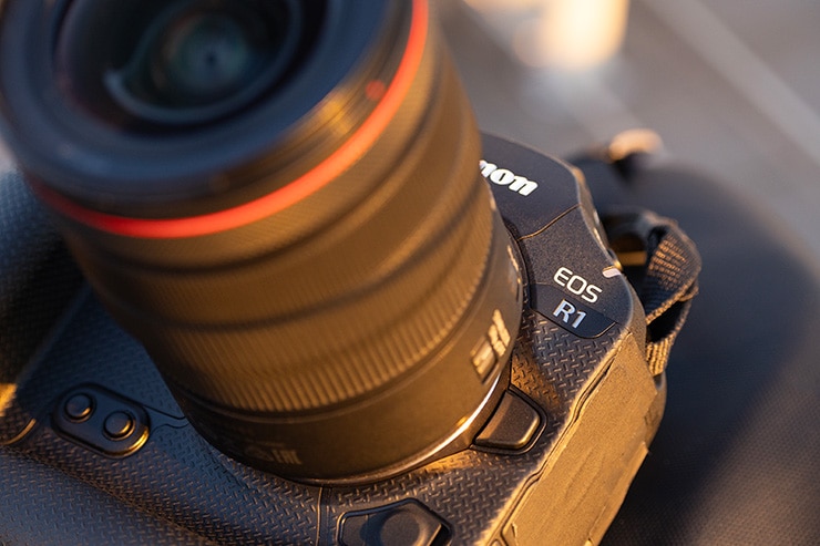 Canon EOS R1 本体画像