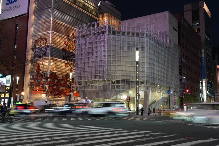 SONY α1 II作例：数寄屋橋交差点の夜景