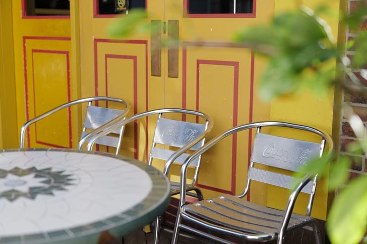 Leica SL3-S 作例：飲食店の屋外席